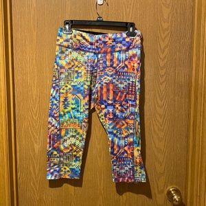 LuLaRoe capri leggings medium